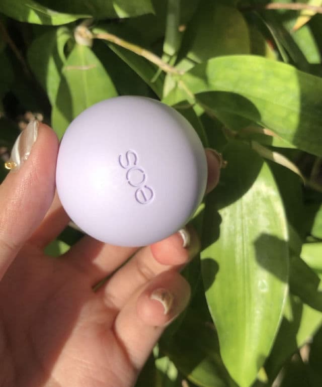 Eos Organic Chamomile Lip Balm review photo by irshncljapa