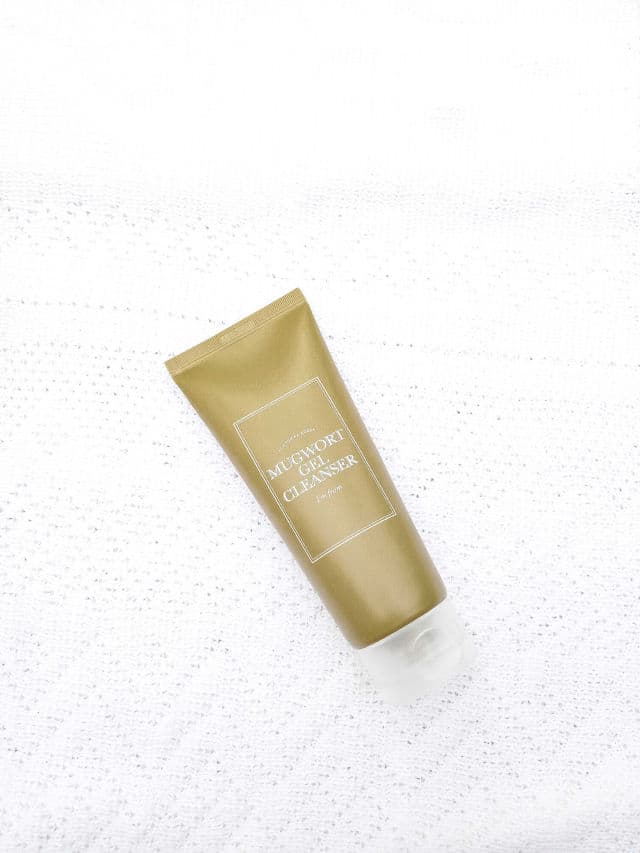 I'M FROM Mugwort Gel Cleanser review photo by KatrinaBandolin