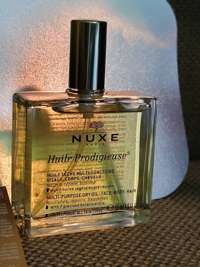 Nuxe Dry Oil Huile Prodigieuse review photo by KimfluencerNL