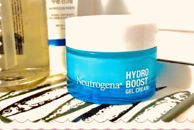 Neutrogena Hydro Boost Gel Cream Extra-Dry Skin review photo by KimberlyFloresVlz