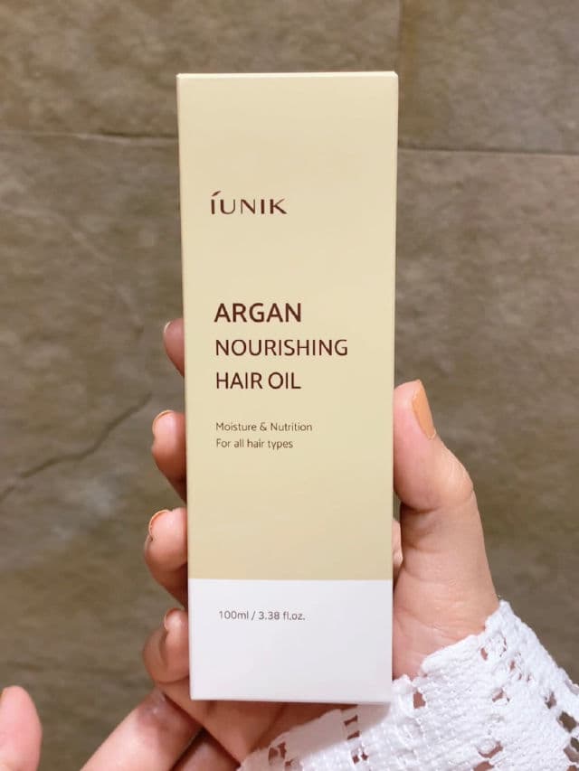 Iunik Argan Nourishing Hair Oil review photo by Licalikes
