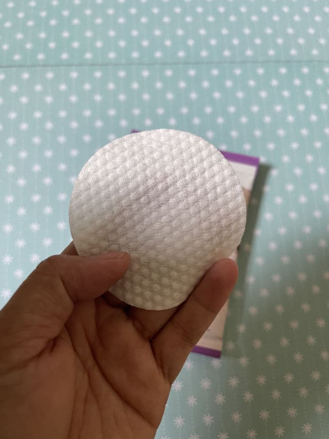 Ariul Smooth & Pure Peeling Toner Pad review photo by queque062