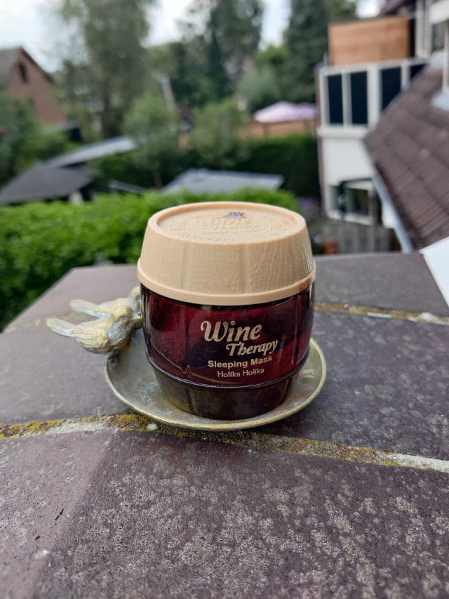 HOLIKA HOLIKA White review photo by Lesyao