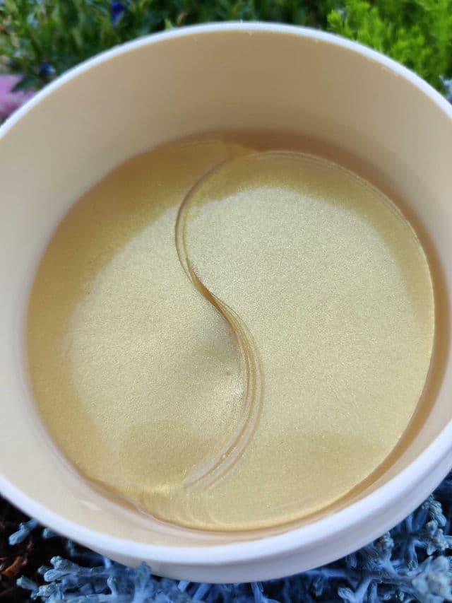 Petitfee Gold & Snail Hydrogel Eye Patch review photo by Lesyao