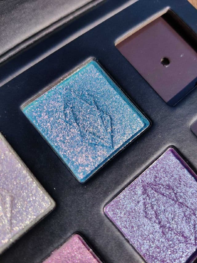 Lethal Cosmetics Multichrome Shadows review photo by Lesyao