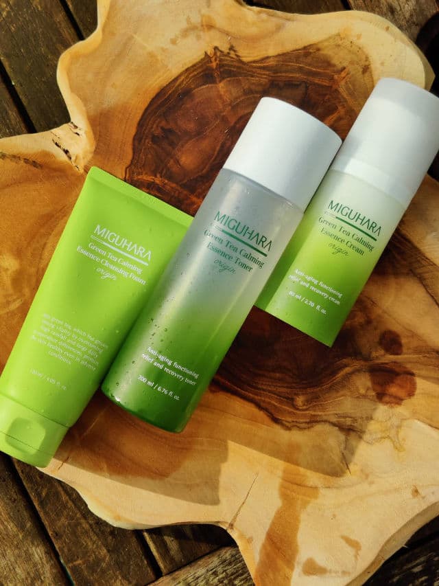 Miguhara Green Tea Calming Essence Cleansing Foam review photo by Lesyao