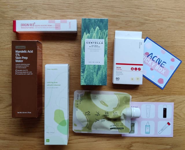 Picky Picky Box #10 | Acne Box review photo by Lesyao