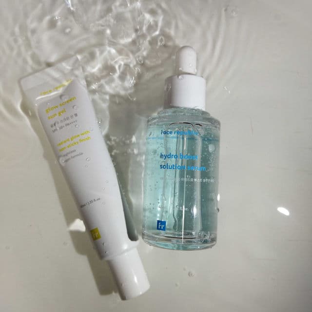 Face Republic Glow Screen Sun Gel SPF50+ PA++++ review photo by maxennnnne