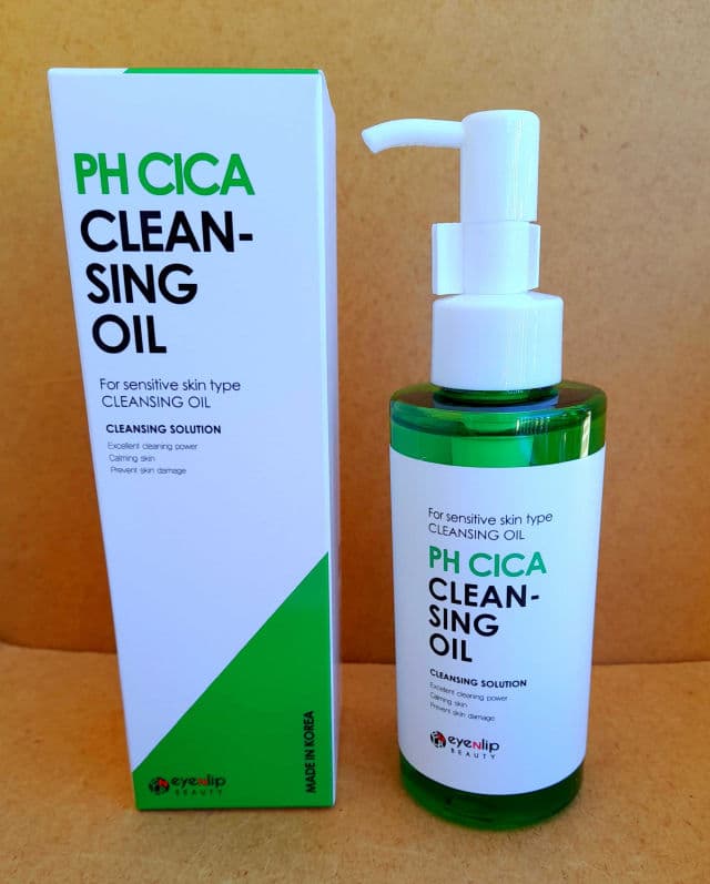 EYENLIP pH Cica Cleansing Oil review photo by Trendfashionhunter
