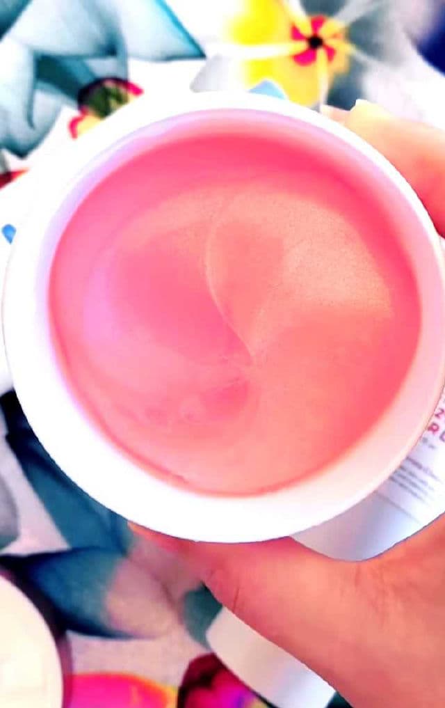 Heimish Bulgarian Rose Water Hydrogel Eye Patch review photo by Trendfashionhunter