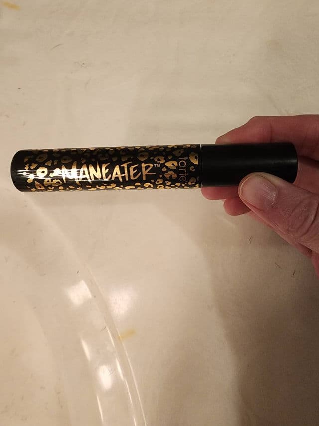 Tarte Maneater Voluptuous Mascara review photo by Beckster