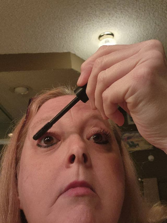 Tarte Maneater Voluptuous Mascara review photo by Beckster