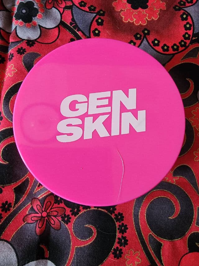 Generation Skin Brightening Kakadu Plum Eye Patches review photo by Beckster