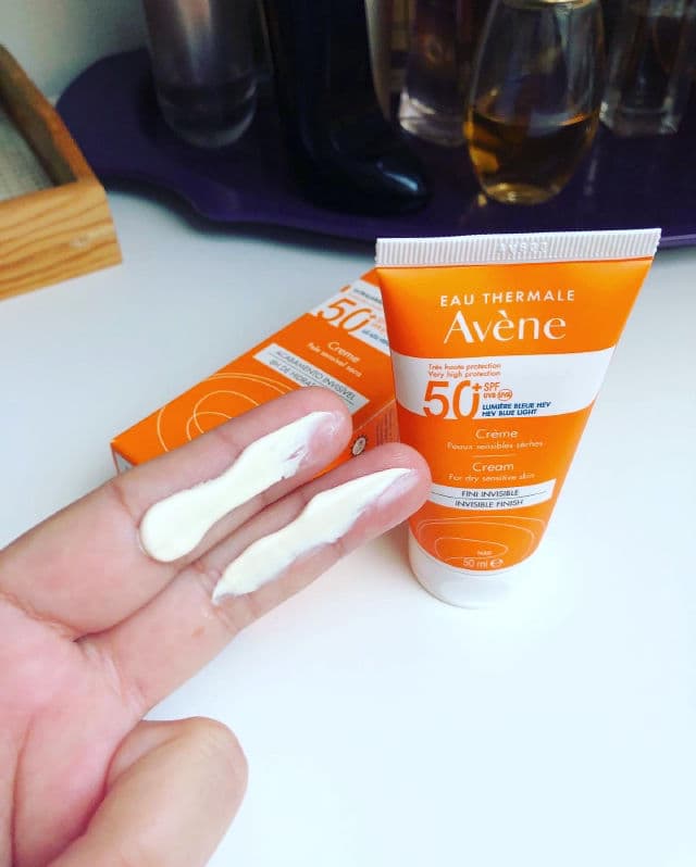 Avene SPF 30 Cleanance Sunscreen review photo by Paula76