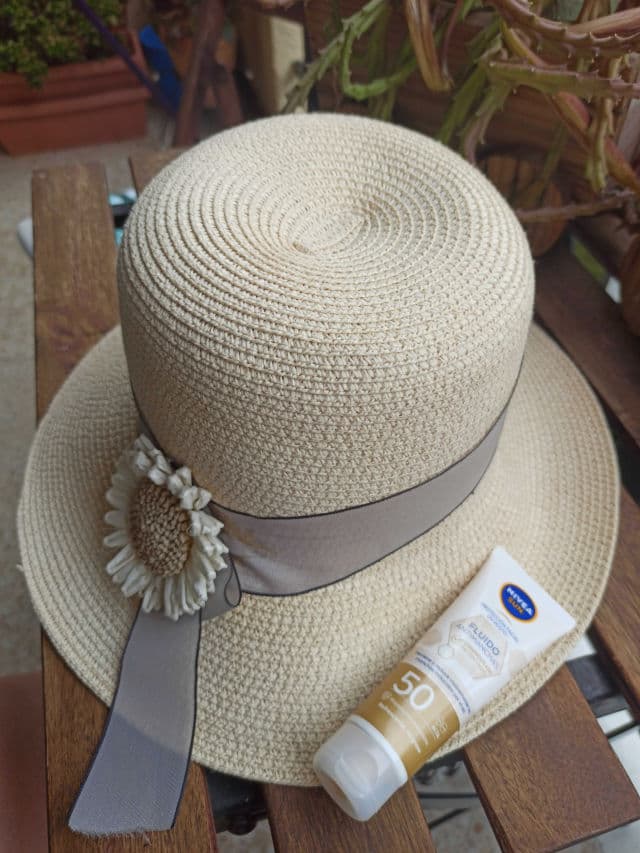 Nivea Creme de Dia Cellular Luminous 630 FPS 50 Antimanchas review photo by luy1