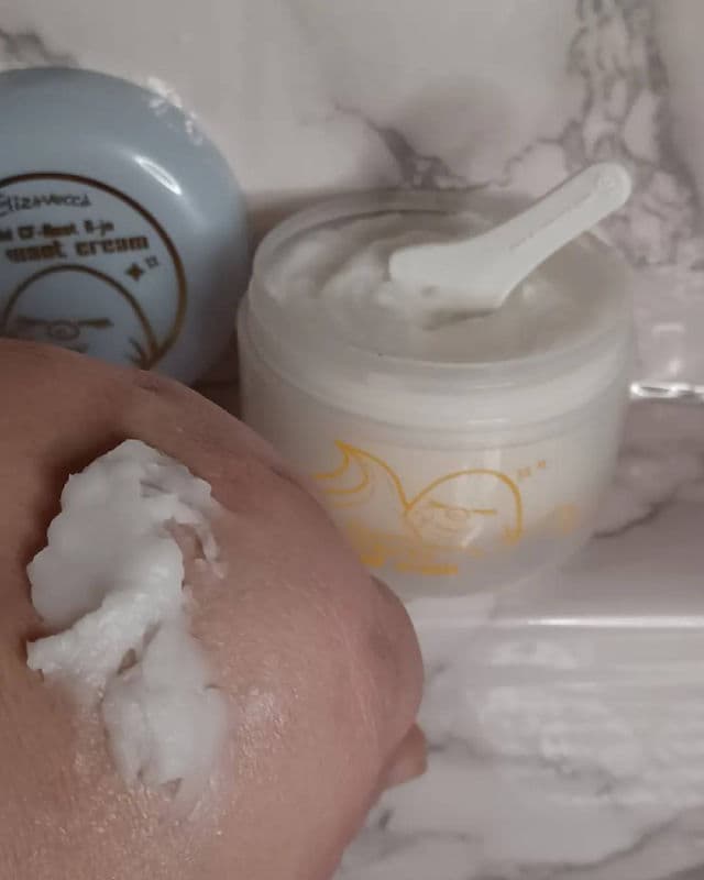 ELIZAVECCA Gold CF-Nest B-jo Eye Want Cream review photo by SarahRD