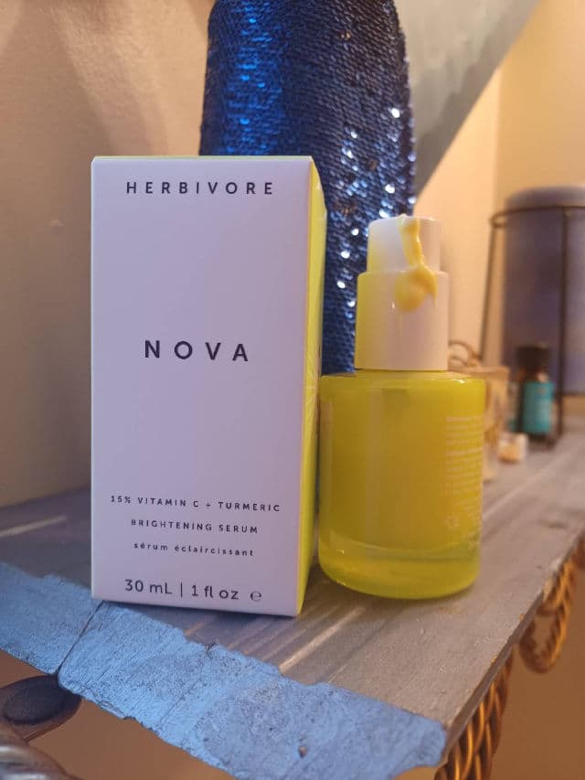 Herbivore Botanicals Nova 15% Vitamin C + Turmeric Brightening Serum review photo by SarahRD
