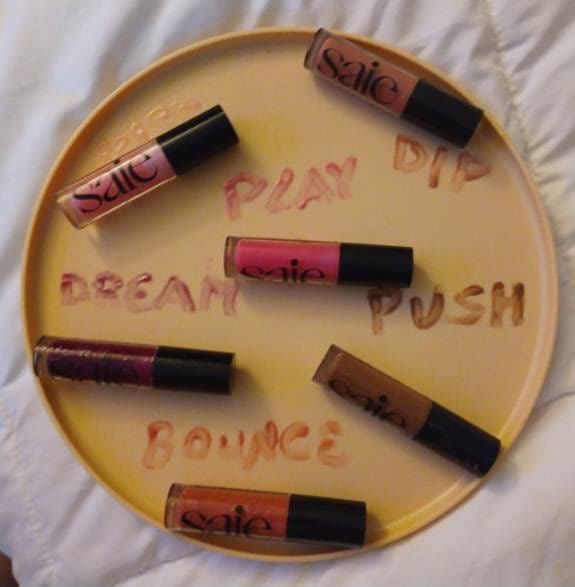 Saie Kiss - Clear review photo by SarahRD