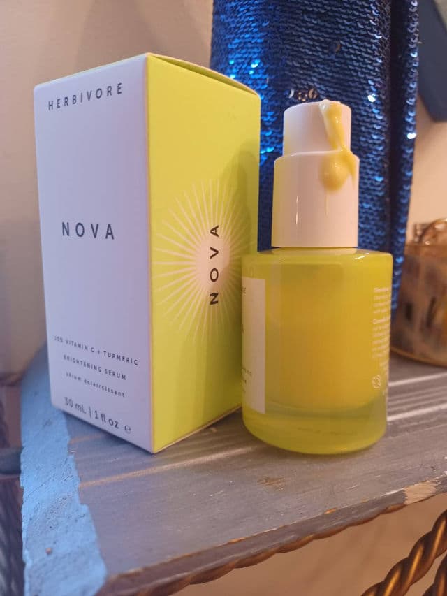 Herbivore Botanicals Nova 15% Vitamin C + Turmeric Brightening Serum review photo by SarahRD