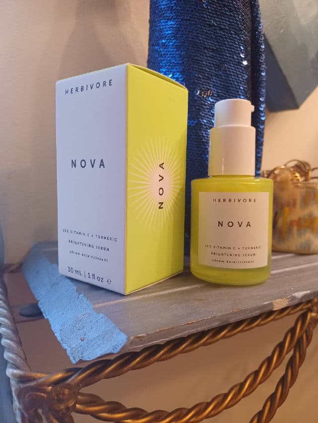 Herbivore Botanicals Nova 15% Vitamin C + Turmeric Brightening Serum review photo by SarahRD