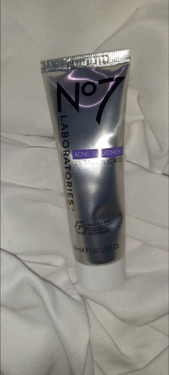 No7 Acne Treatment 2% Salicylic Acid review photo by DiscoveringDaily