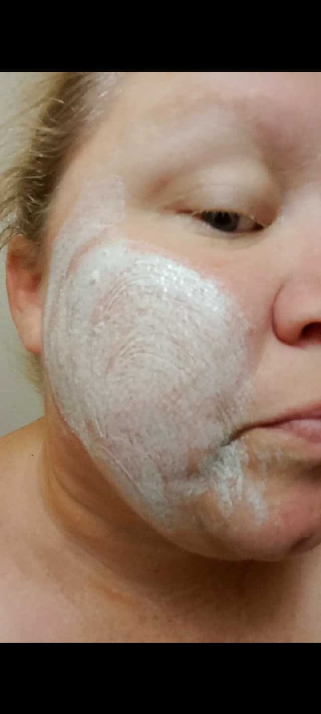 TONYMOLY Vital Vita 12 Jelly Cleanser review photo by DiscoveringDaily