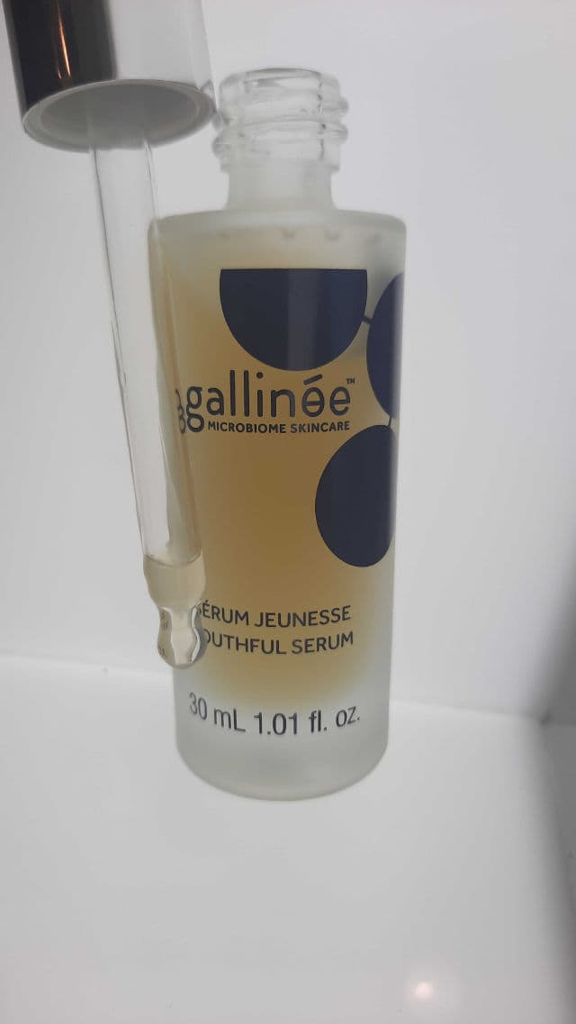 Gallinée Youthful Serum review photo by Shally