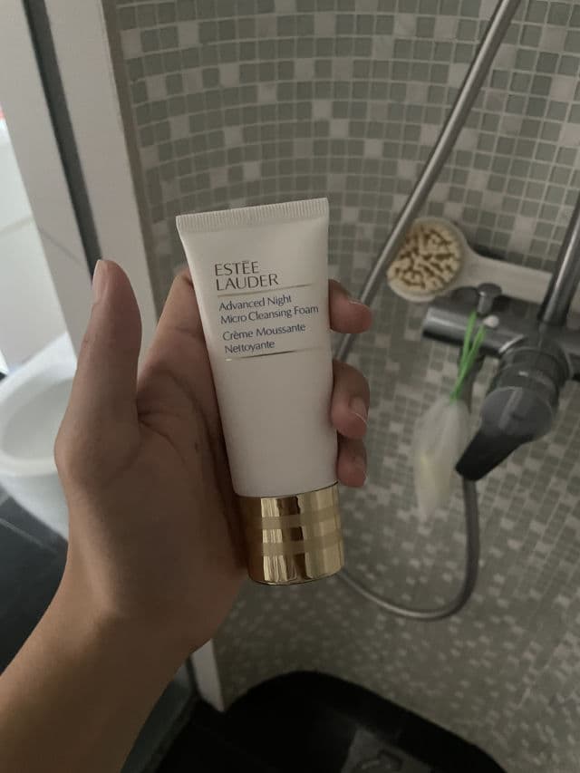 Estee Lauder Advanced Night Micro Cleansing Foam review photo by Jyying