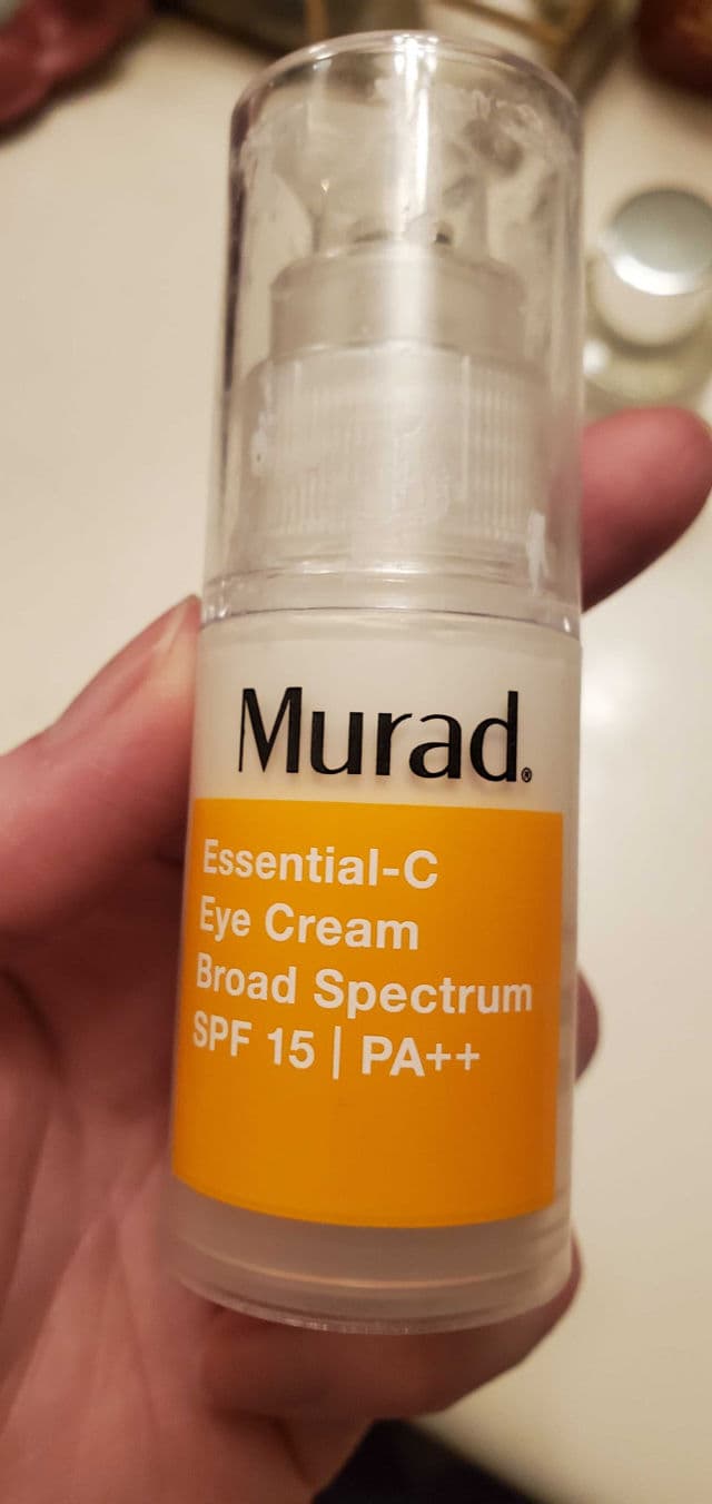 Murad Essential-C Eye Cream SPF 15/P++ review photo by Jacqqq