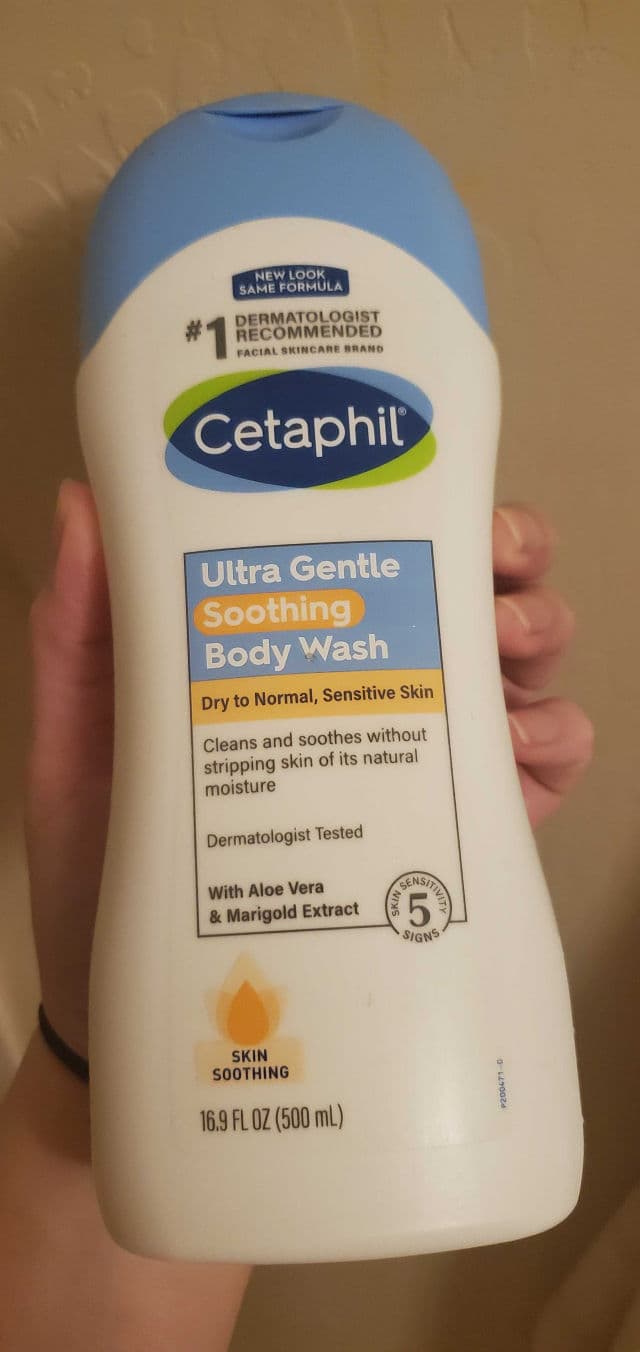 Cetaphil Ultra Gentle Soothing Body Wash review photo by Jacqqq