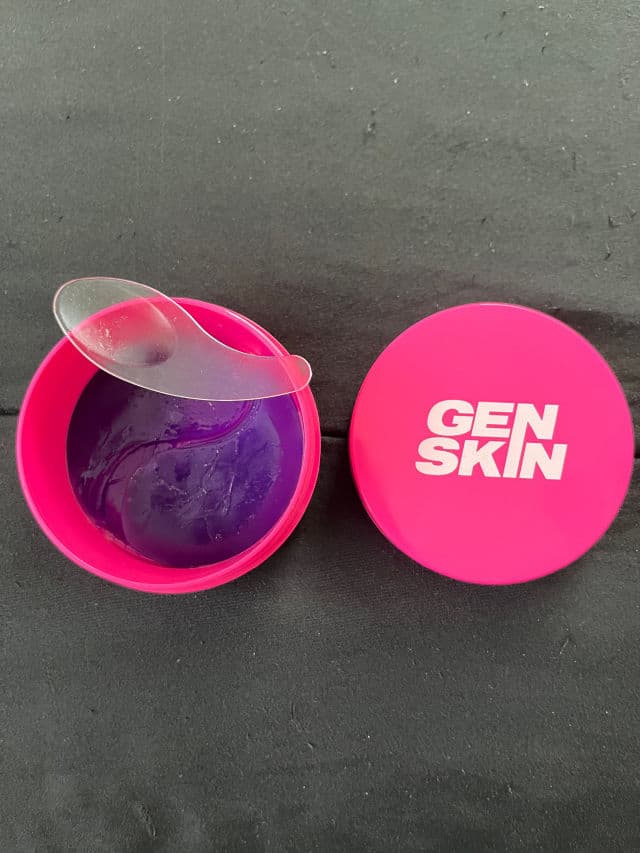 Generation Skin Brightening Kakadu Plum Eye Patches review photo by Jaysbeautylife
