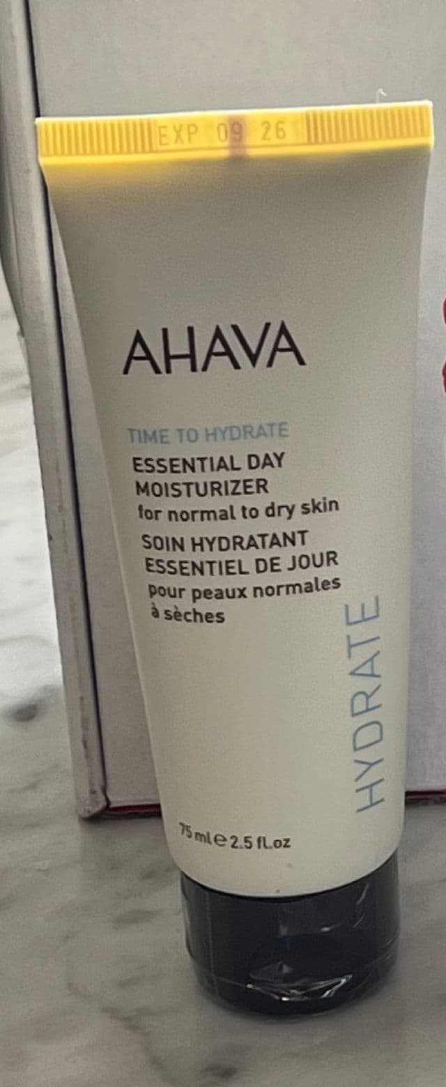 Ahava Time To Hydrate Essential Day Moisturizer, Normal to Dry Skin review photo by Jaysbeautylife