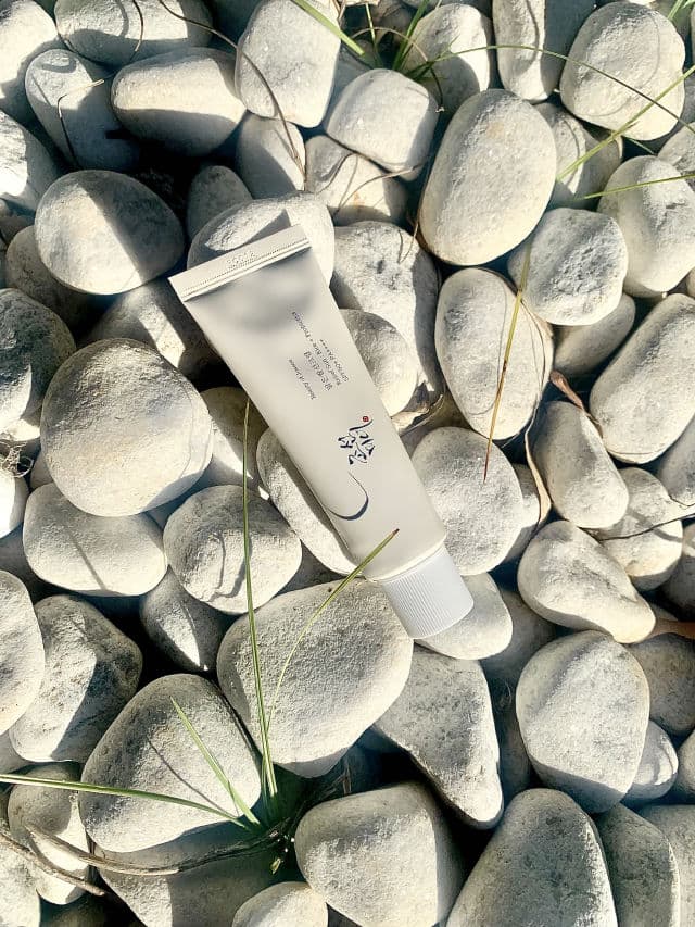 BEAUTY OF JOSEON Relief Sun Rice + Probiotics SPF50+ PA++++ review photo by glowyskinsk