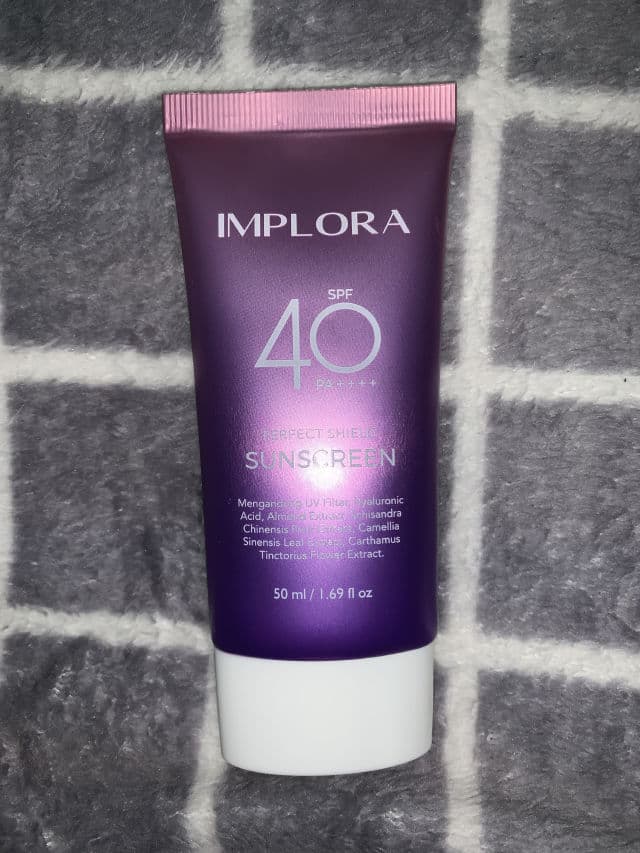 Implora Perfect Shield Sunscreen SPF 40 PA++++ review photo by itsirgs