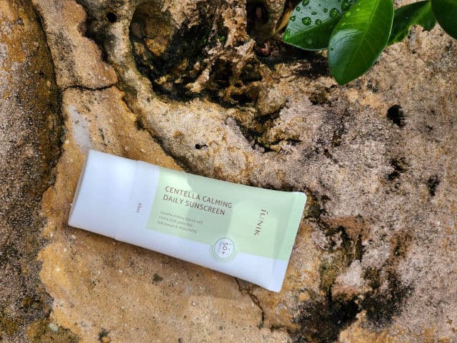 Iunik Centella Calming Daily Sunscreen SPF 50 PA++++ review photo by Kat573