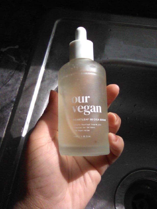 manyo Our Vegan Heartleaf 98 Cica Serum review photo by blurgh0elements