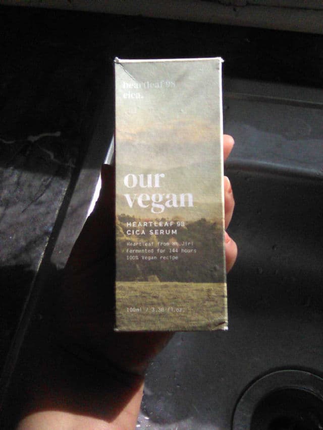 manyo Our Vegan Heartleaf 98 Cica Serum review photo by blurgh0elements