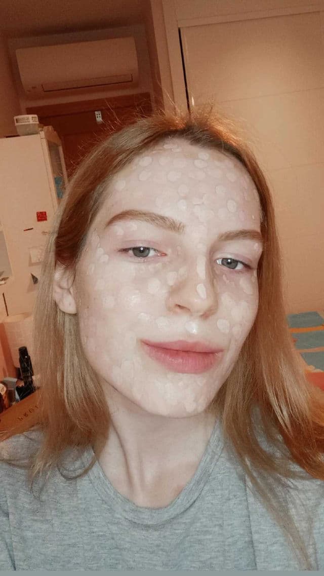 Nyx Cosmetics Bare With Me Concealer Serum review photo by Coquetteskin