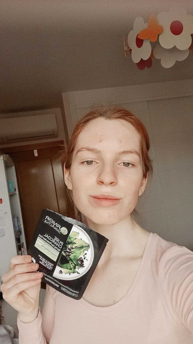Garnier SkinActive Super Purifying Charcoal Facial Mask review photo by Coquetteskin