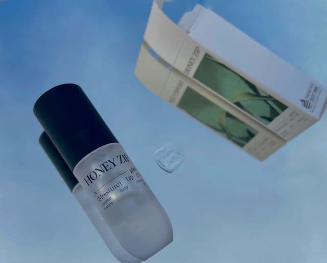 Honey Zip Agave Moisture Lip Oil review photo by rbyxsavi