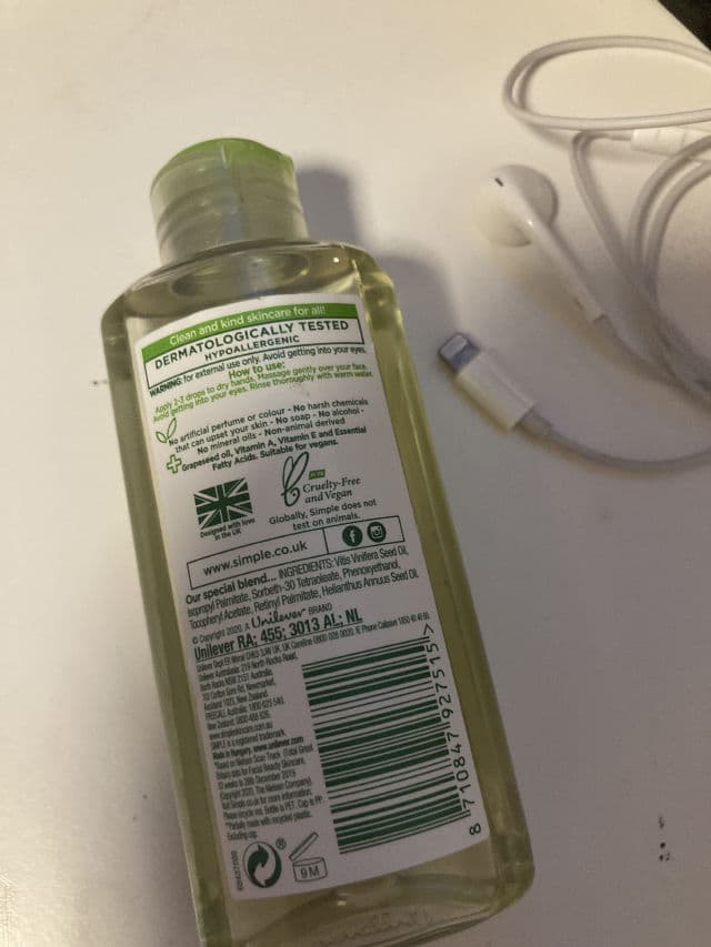 Simple Hydrating Cleansing Oil review photo by lilyaaa