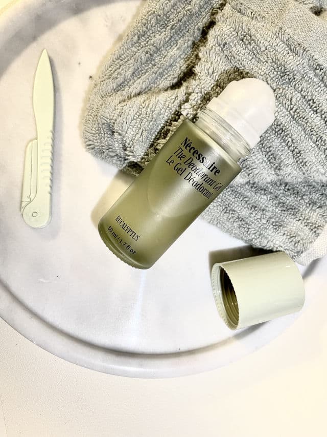 Necessaire The Deodorant Gel review photo by sunayanadas
