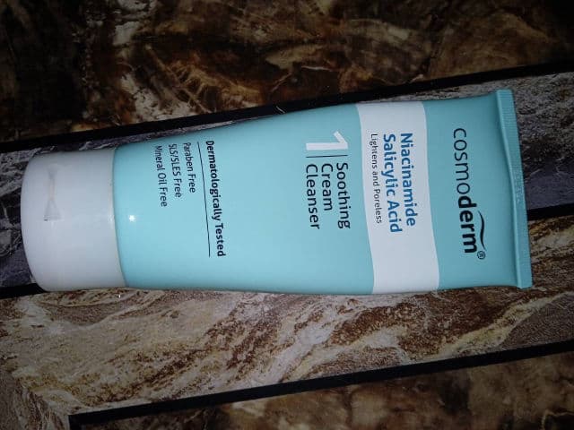 Cosmoderm Niacinamide Salicylic Acid Soothing Cream Cleanser  review photo by ahskinsofr