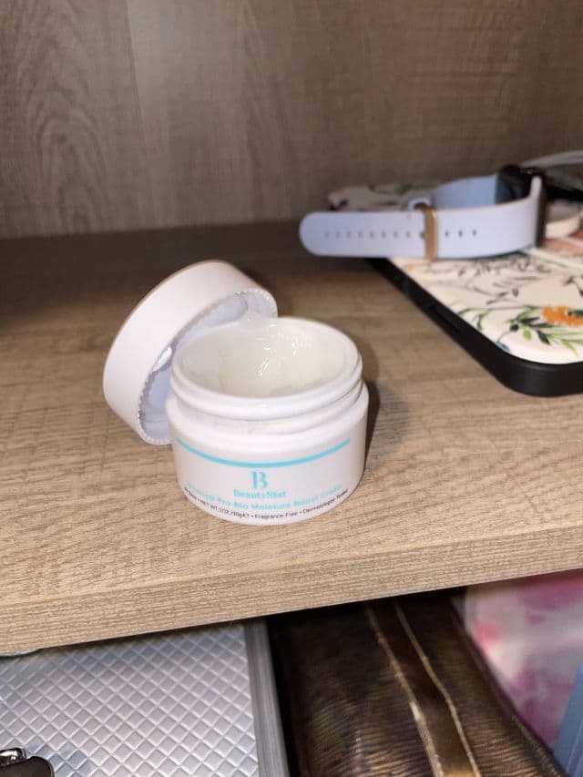 BeautyStat Universal Pro-Bio Moisture Boost Cream review photo by Thatonegirl