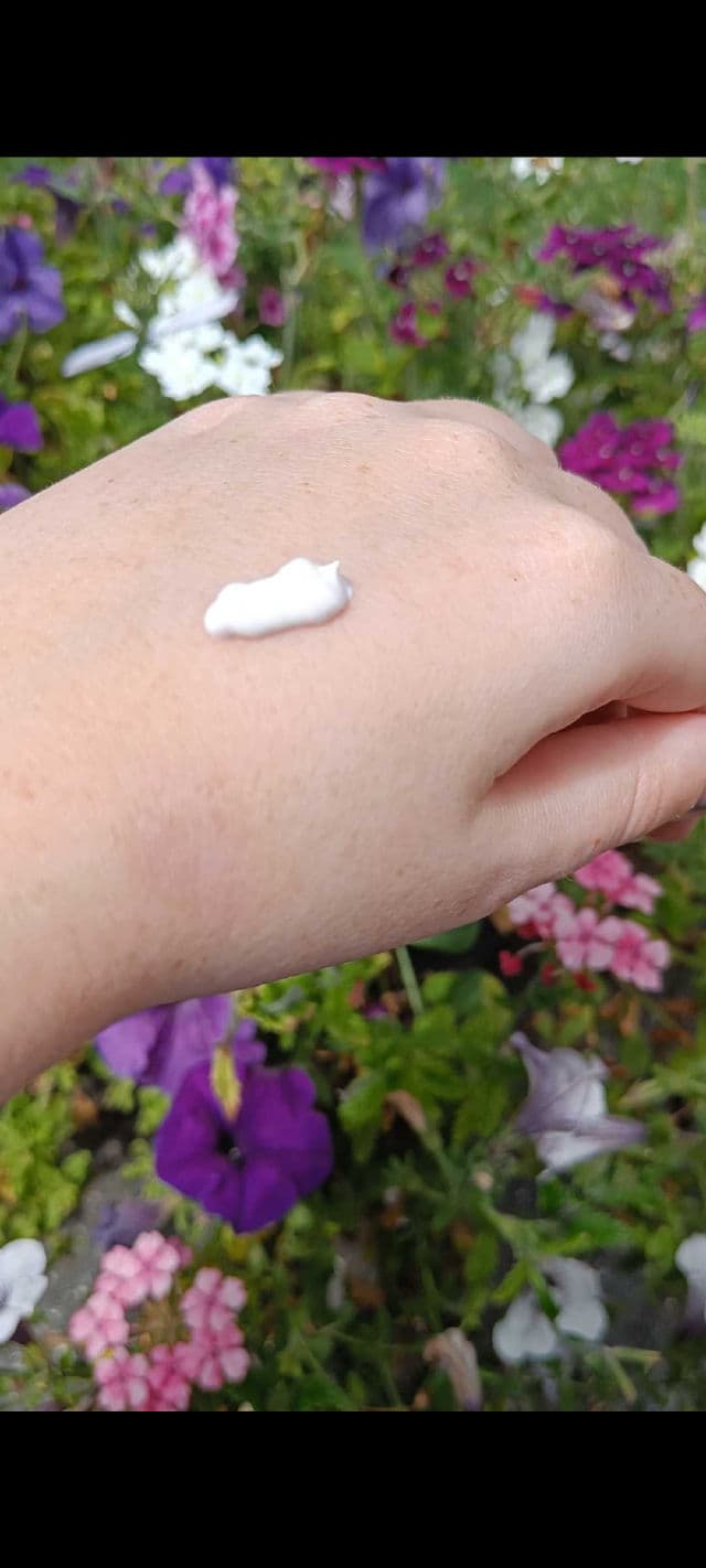 Logically, Skin Professional Sun Block SPF50+ PA++++ review photo by mandyproducts