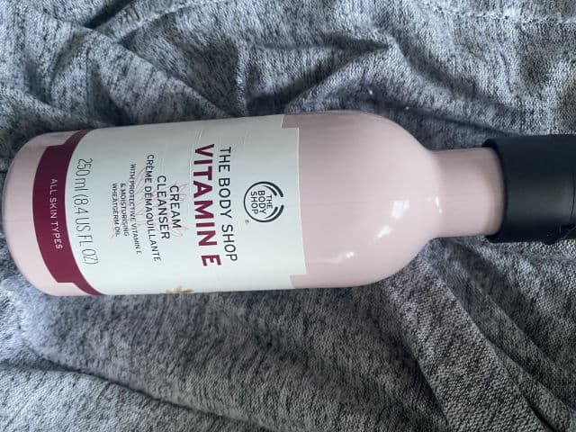 The Body Shop Vitamin E Cream Cleanser review photo by glowithaysh