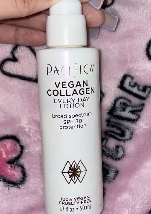 Pacifica Vegan Collagen SPF30 Every Day Lotion review photo by lilphv