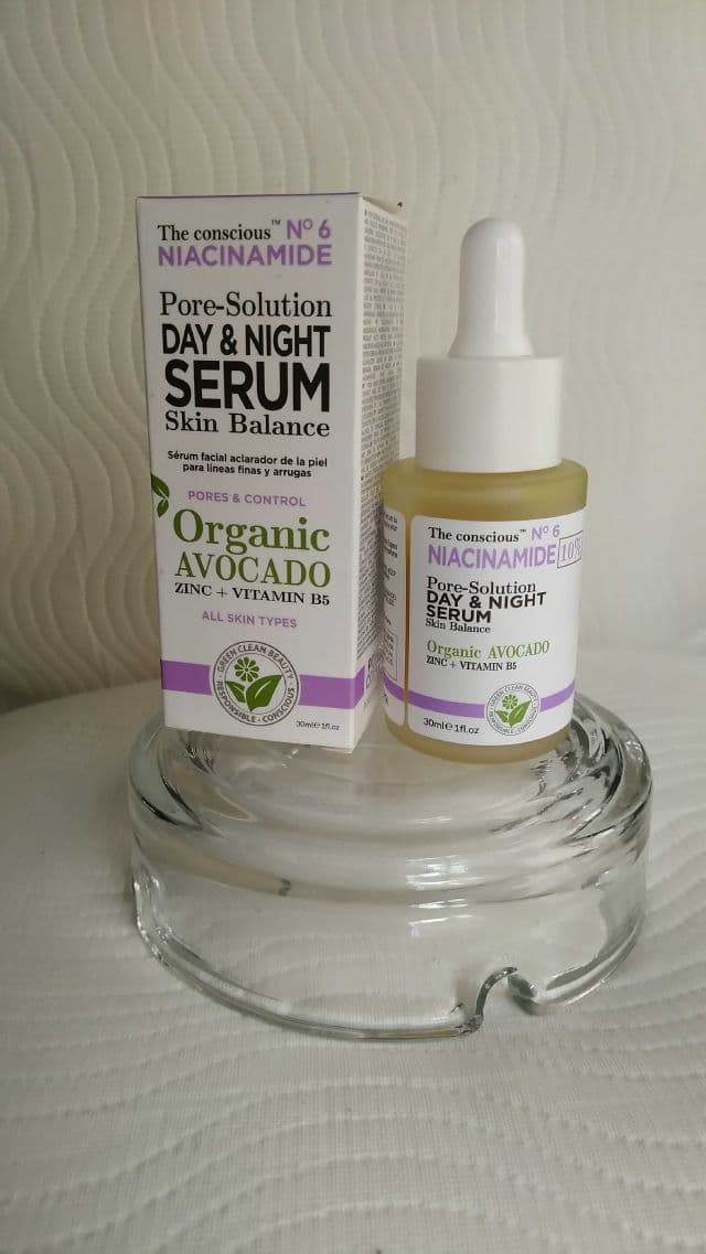 Biovène The Conscious™ Niacinamide Pore-Solution Day & Night Serum - Organic Avocado review photo by pharcareutips