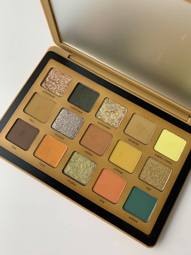 Natasha Denona Yucca Eyeshadow Palette review photo by GlowWithCharli