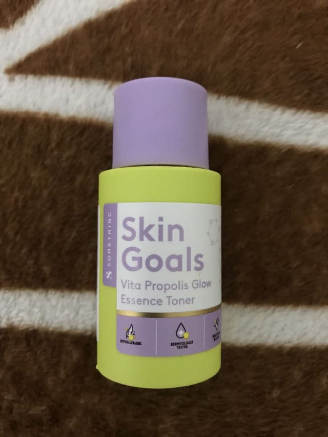 Somethinc Skin Goals Vita Propolis Glow Essence Toner  review photo by adindamutiara